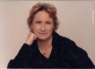 Cynthia Spires