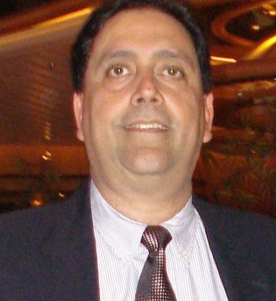 Carlos Lezama
