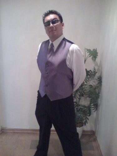 Dustin Kneisel