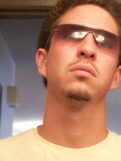 Dustin Larsen