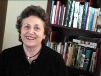 Joanne Stern