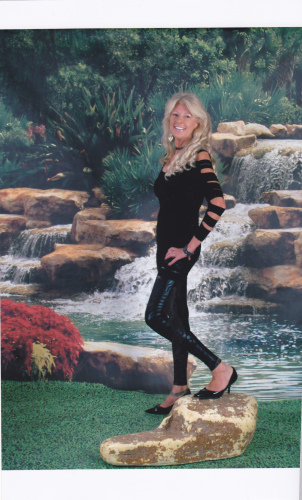 Lisa Reganato