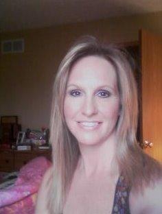 Tecia Lee