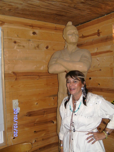 Lynette Woods