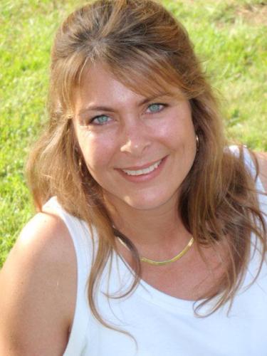 Heidi Holt