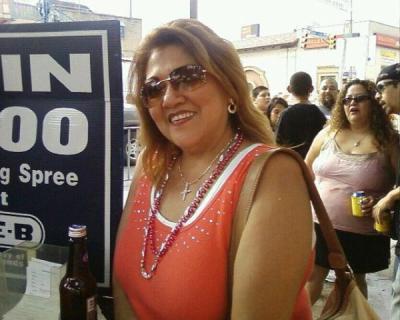 Gloria Castillo