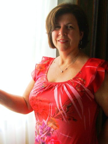 Julie Saunders