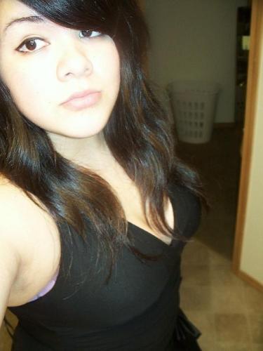 Maggie Flores