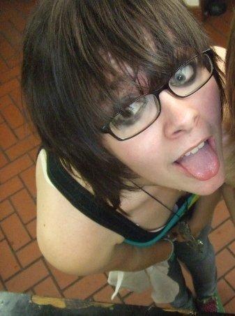 Caitlin Fox