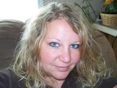 Mandy Hamblin
