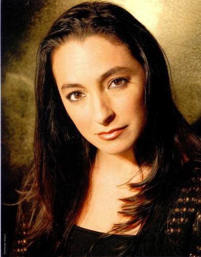 Gina Holmes