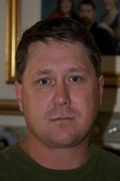Larry Worth