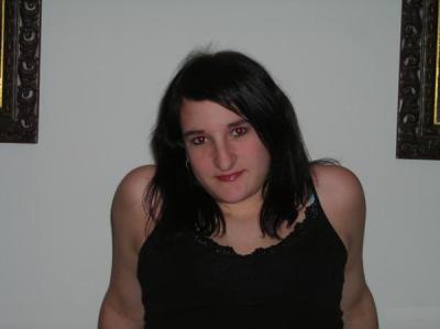 Lyndsay Lutzow