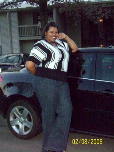Lynesa Dobbins