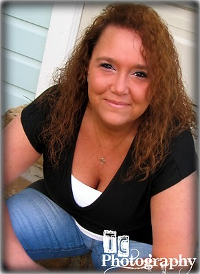 Nicole Collins