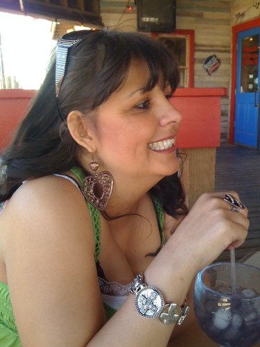 Esther Chaves