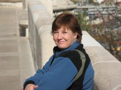 Paula Stiles