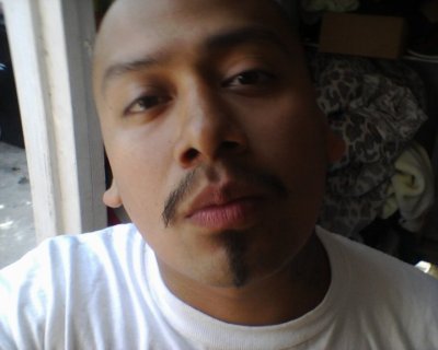 Roberto Flores