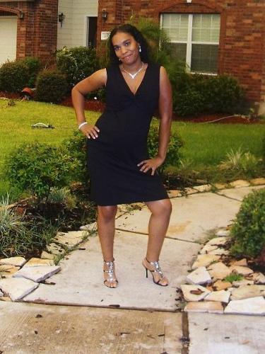 Shenesia Hackett