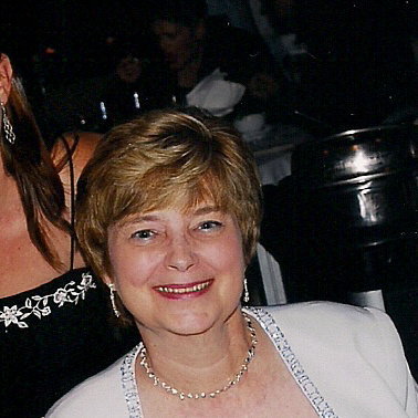 Linda Knight