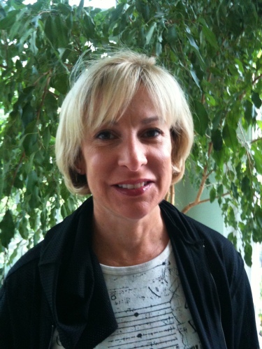Leslie Miklos