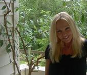 Betsy Santos