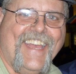 Lawrence Deschenes