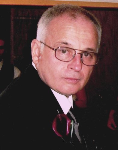 Robert Stevens