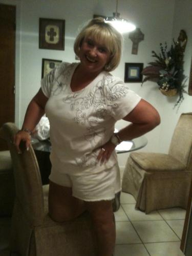 Connie Marthiljohni