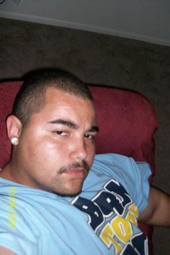 Alexandro Flores