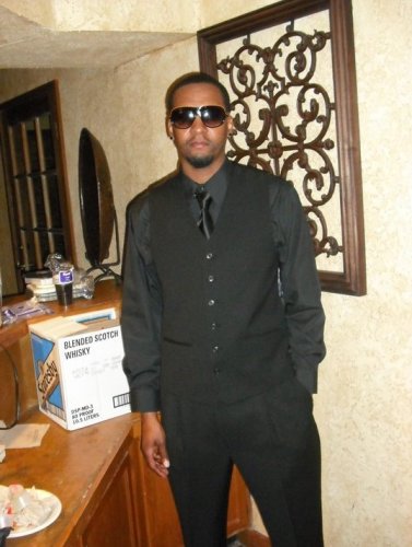 Neonjules Roberson