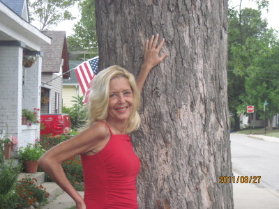 Lynn Morton