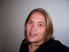 Dena Holmes