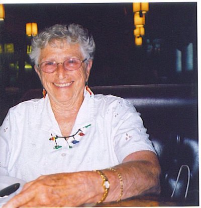Gloria Dumas