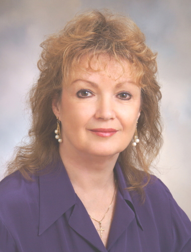 Lois Mackie