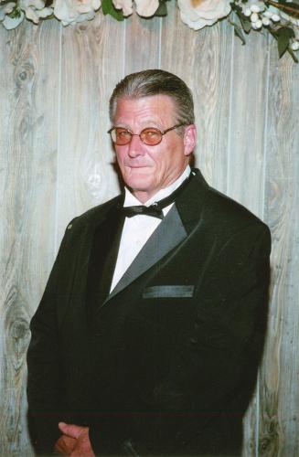 Bruce Mendenhall