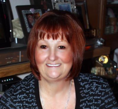 Carolyn Gold