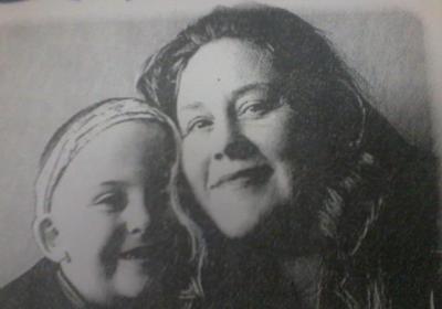 Kelly Carlin