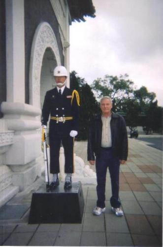 Kenneth Hill
