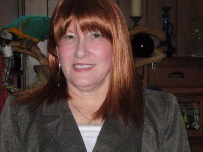 Gloria Golden