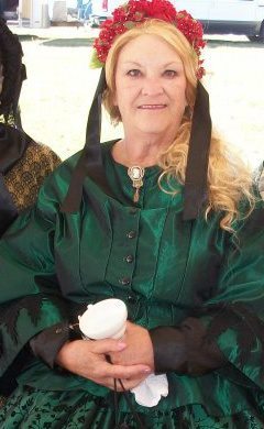 Lynne Dunn