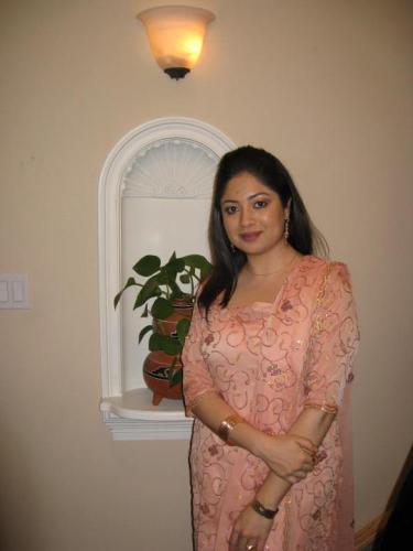 Afia Tahir