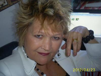 Julie Anderson Manrique