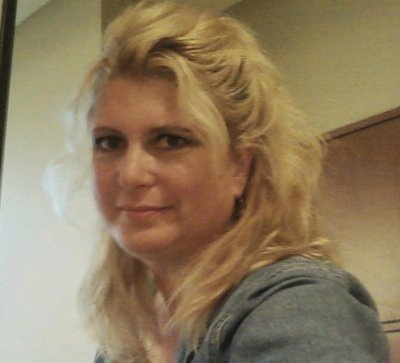 Suzanne Stanton