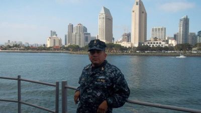 Enrique Flores