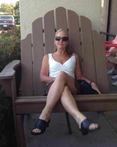 Annemarie Sullivan