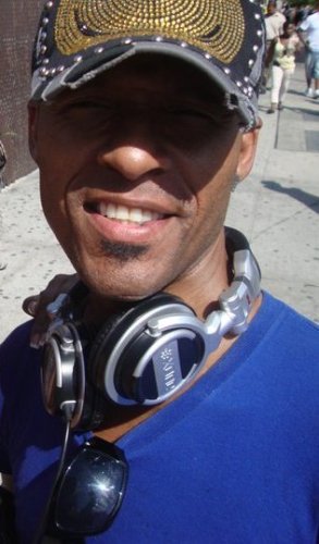 Dwayne Holt