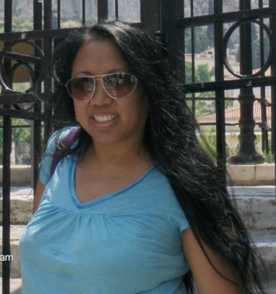 Elaine Valencia