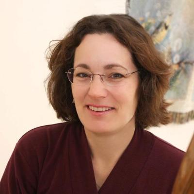 Kathleen Hanlon-Lundberg