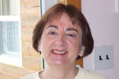 Linda Dowling